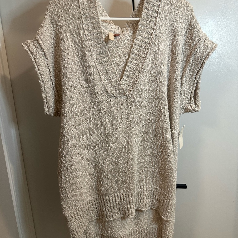 Anthropologie Textured Cream Sweater - V-Neck